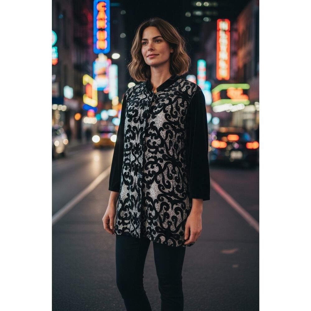 Chico's Travelers Sz 2 US L Black Velvet Button Up Silk Blend Tunic Jacket Top